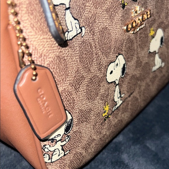 Coach Tan Snoopy Print Shoulder Bag - Picture 3 of 7